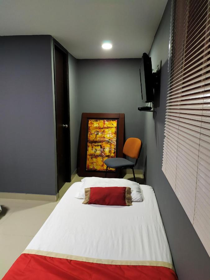 Hotel Plaza Colonial 巴耶杜帕尔 外观 照片